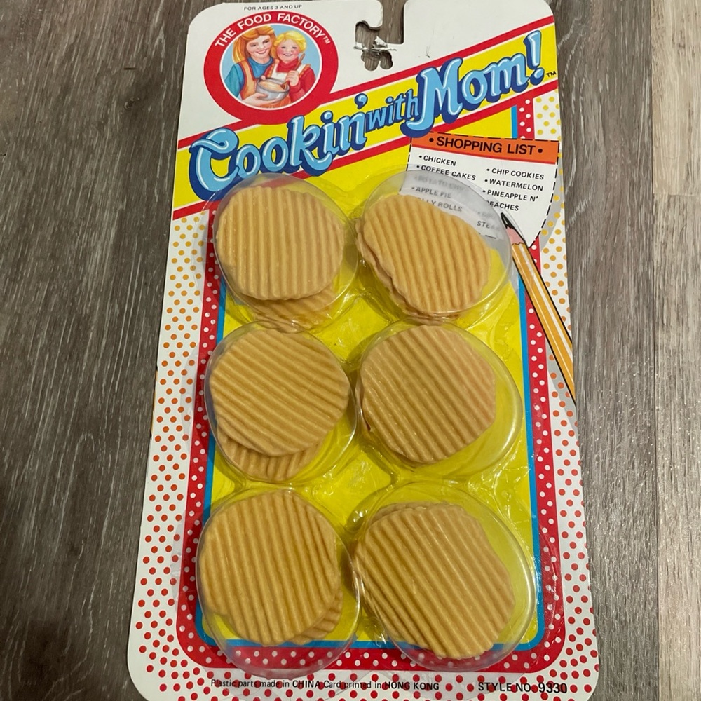 The Food Factory Cookin With Mom Potato Chips SEALED 1987
